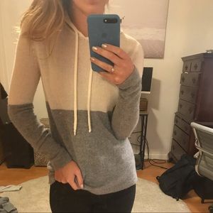 100% cashmere sweater hoody